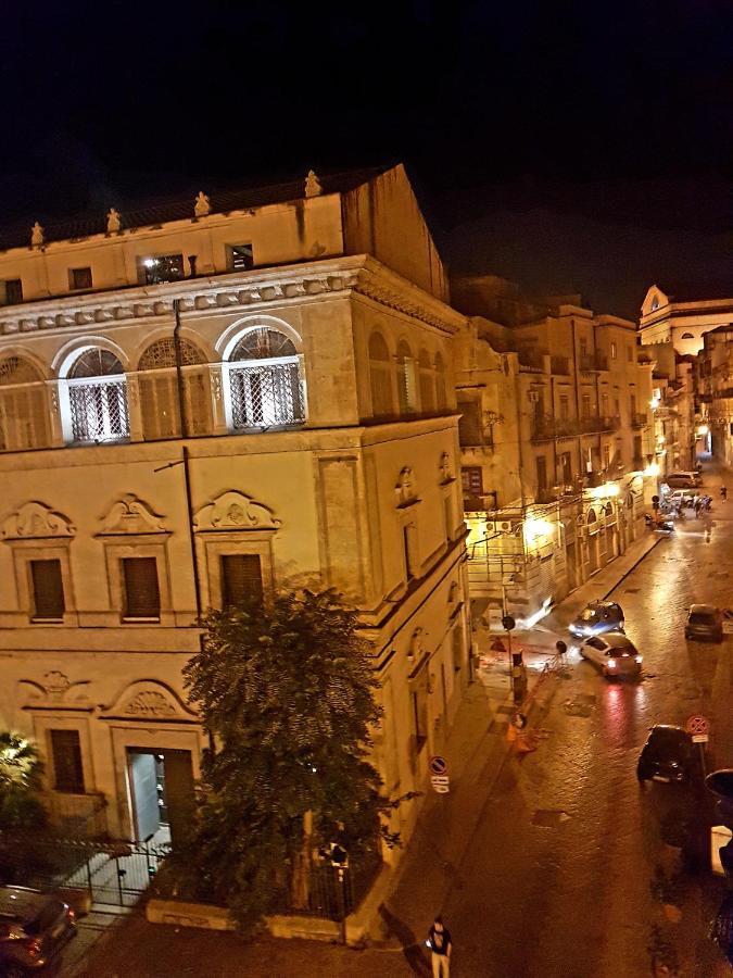 Sweet Home In The City Center Palermo Zewnętrze zdjęcie